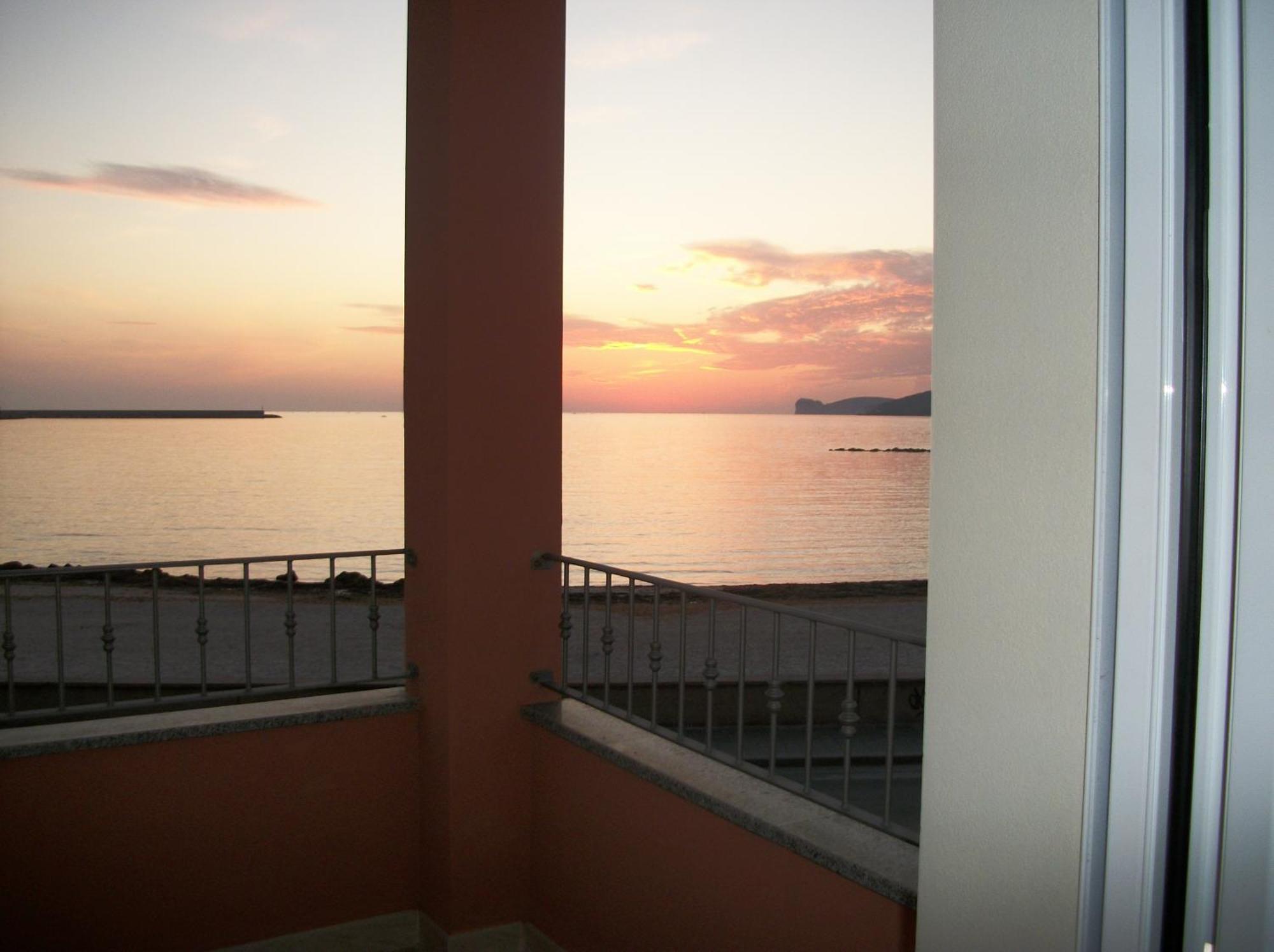 Guest House Sea Rooms אלגהרו מראה חיצוני תמונה