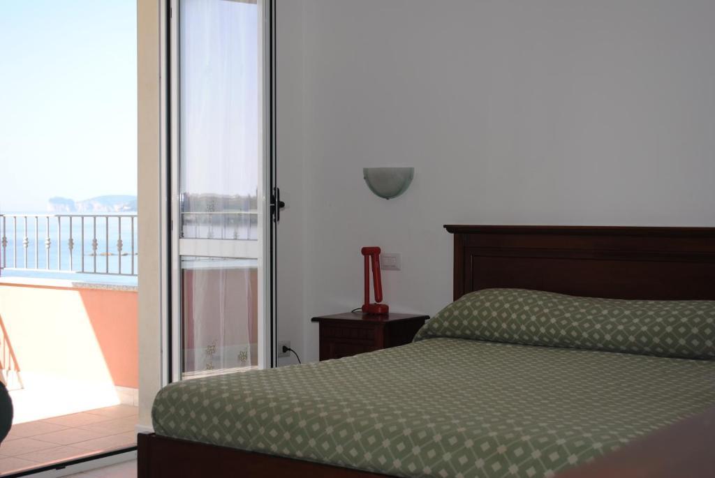 Guest House Sea Rooms אלגהרו חדר תמונה