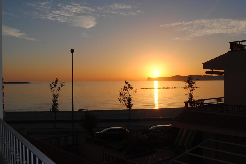 Guest House Sea Rooms אלגהרו מראה חיצוני תמונה